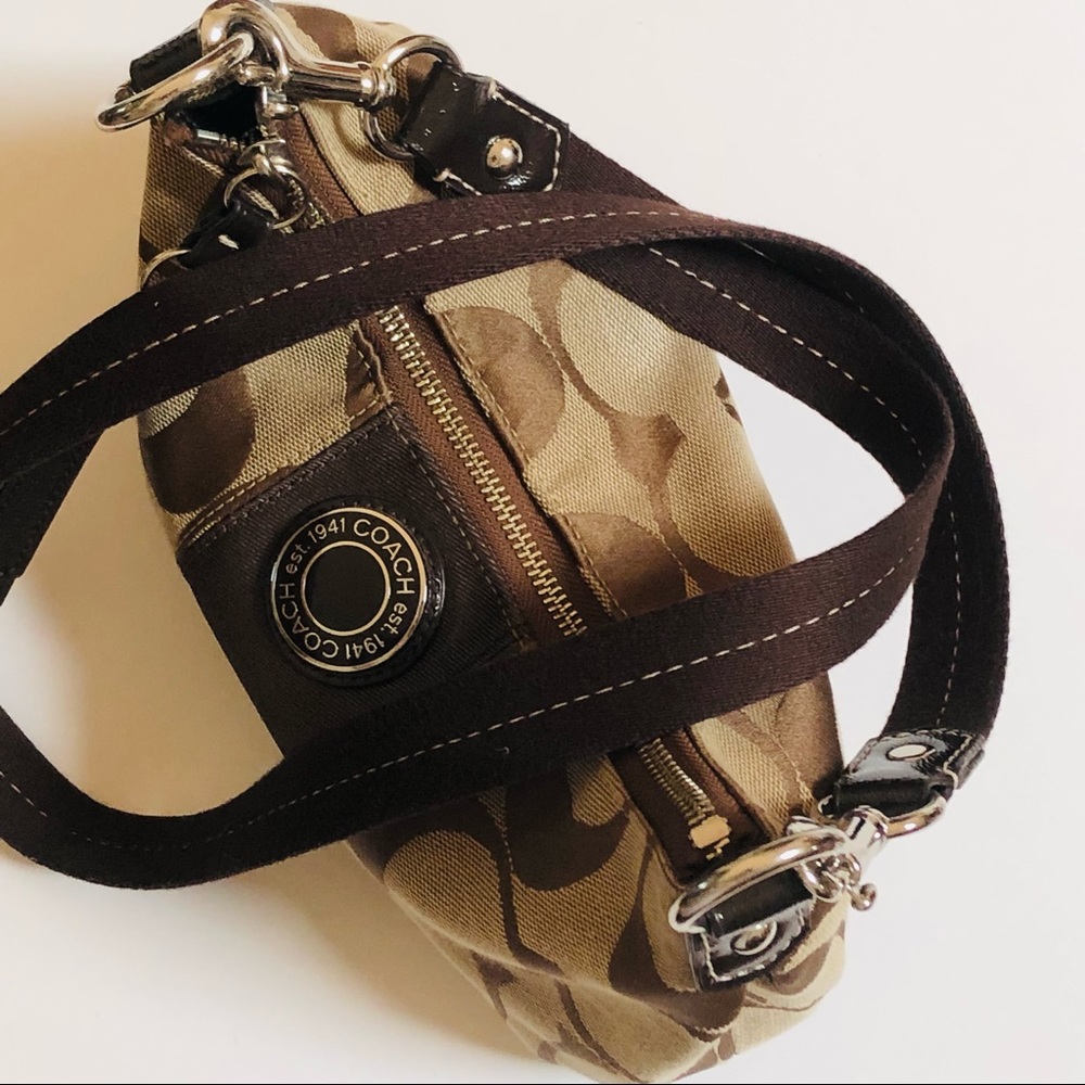 Vintage Coach F19218 Monogram Crossbody Bag
